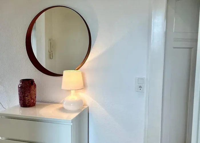 Appartement Moderne Altbauwohnung Im Gruenen Wuppertal