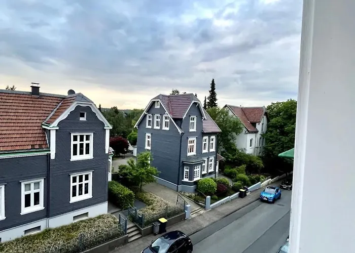 Appartement Moderne Altbauwohnung Im Gruenen Wuppertal